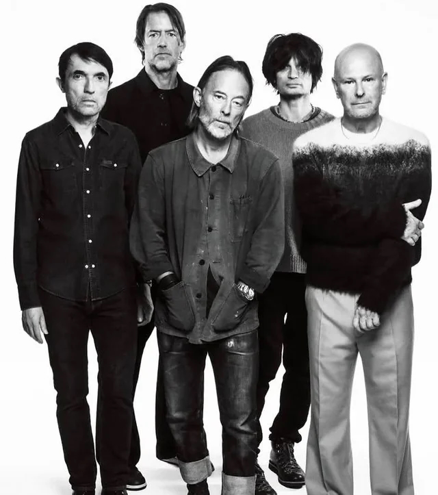 Radiohead_band_bw