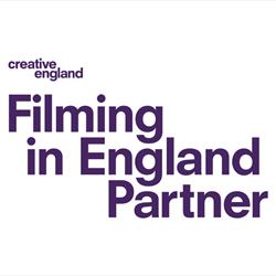 FILM GLOS FILMING IN ENG PARTNER 