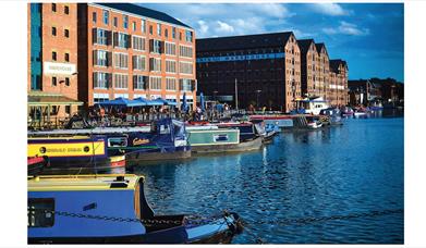 The outside of Greek on the Docks