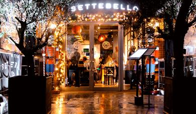 The entrance to Settebello Trattoria