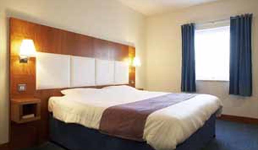 Premier Travel Inn Gloucester East (Barnwood)