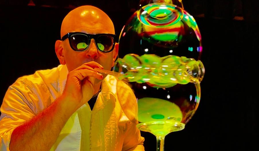 The Ultimate Bubble Show