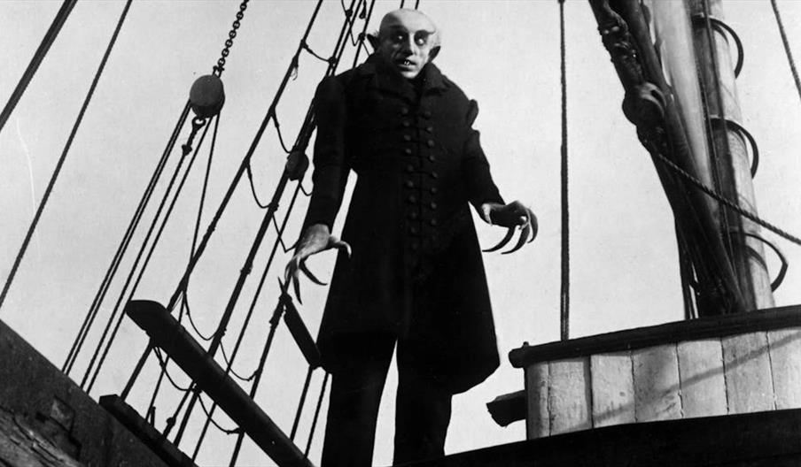 Silents Synced Radiohead x Nosferatu: A Symphony of Horror