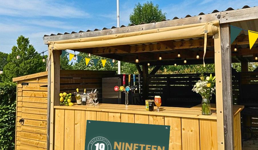 Launch night: NEW Nineteen on the Green outside bar!