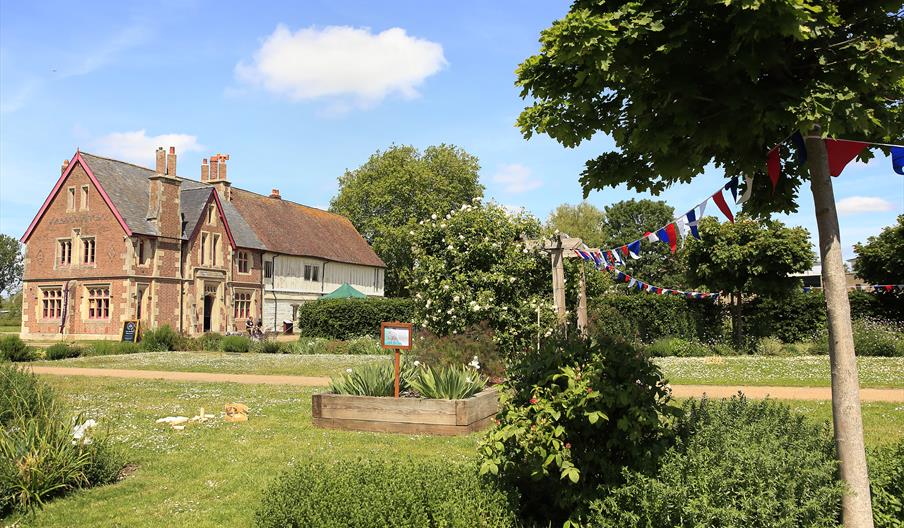 Llanthony Secunda Priory