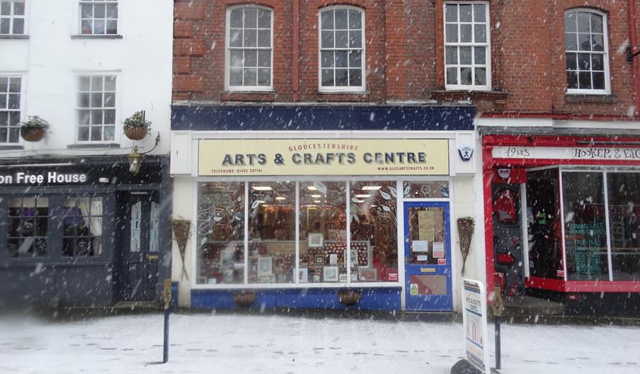 Arts and Crafts Shop